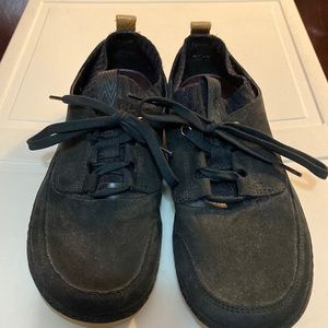 EUC Nature Footwear sz 7.5